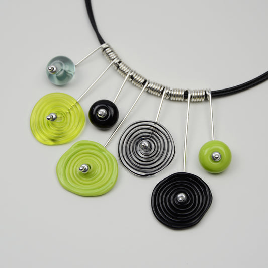 Spiral drop necklace in lime green & black, 7 bead